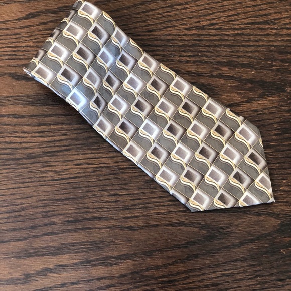 👔 Beautiful Pierre Cardin Tie. - Picture 6 of 7